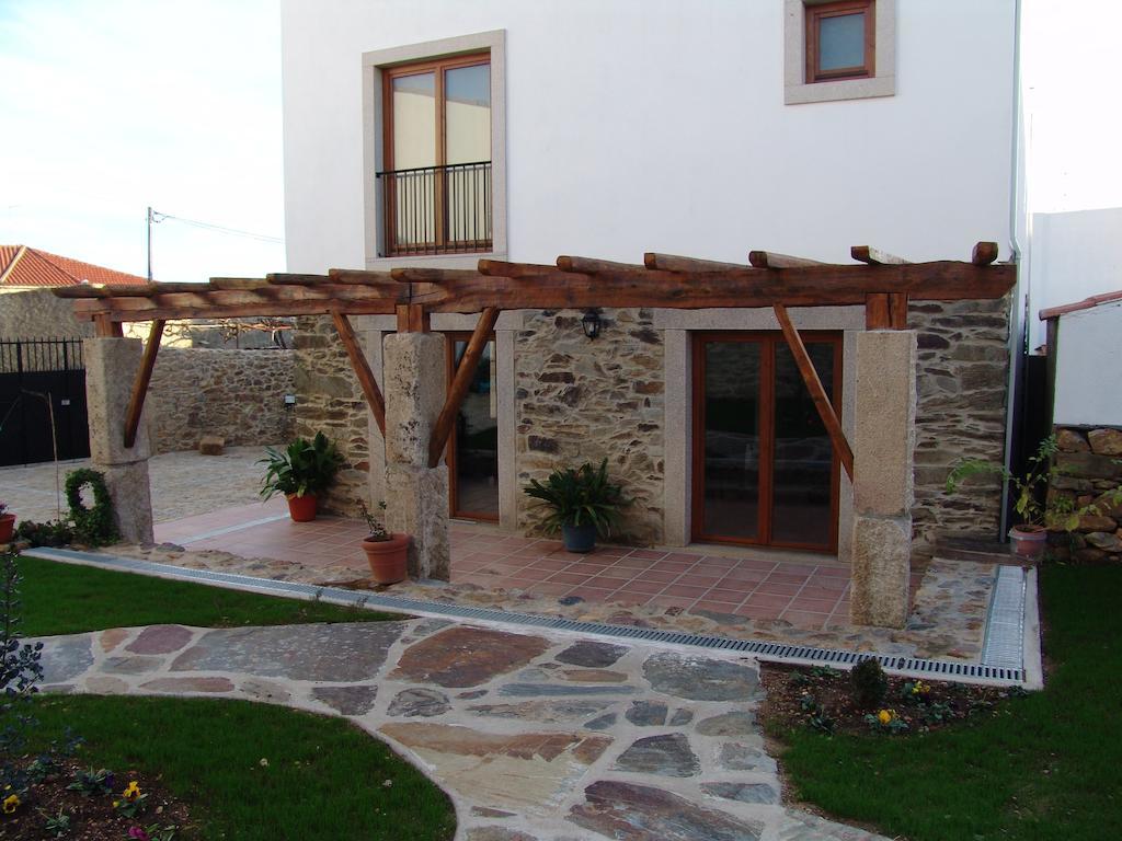 Casa Santa Catarina Hotell Penha Garcia Eksteriør bilde